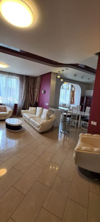 Продається 3к квартира 117 кв.м, Шевченківський