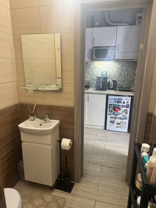Продам 2 – к квартиру в центрі ( вул. Конторська ). Заходь і живи!