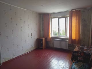 Продам кімнату в сімейному гуртожитку біля метро Малышева