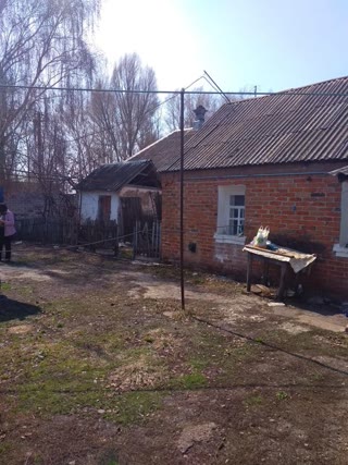 Продам частний будинок в Волчанському районі в п.