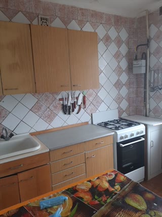 Продам 1-комнатну квартиру Павлово Поле
