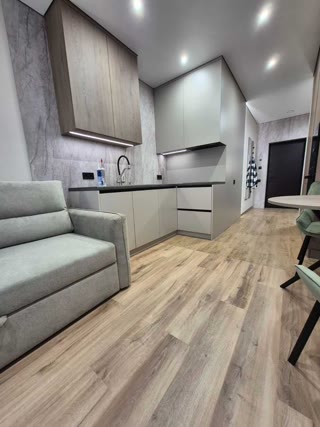 Продається 1 кім.квартира 42м2 ЖК Варшавський