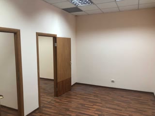 Продам этаж в БЦ с 10 арендаторами. Печерська, Дворець Україна