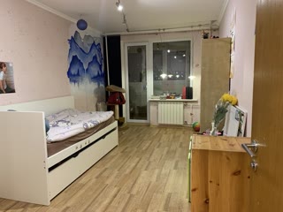 4 комн.кв. 91 кв , 6\12, КапРемонт метро Олексіївська