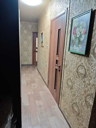 For Sale 2-room Apartment Center