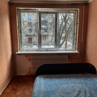 For Sale 3-Room Apartment, Pavlovo Field