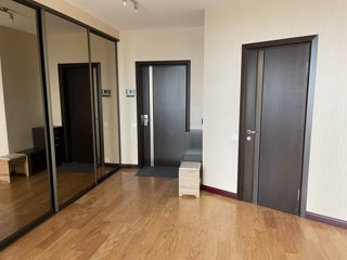 For Sale Apartment in the Parus Residential Complex, Saltivka