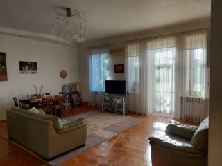 Продам 4х к. квартиру Центр, м. Бекетова