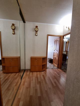 Продам 2к квартиру, Метро Київська, Центр