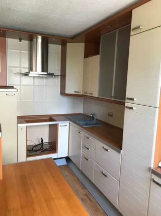Продається простора 3-кімнатна квартира на вулиці Бальзака (Троєщина)