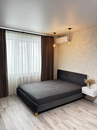 Продаж 1-кімнатної квартири біля метро Академмістечко