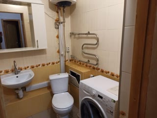 Продам 1к. квартиру Рогань