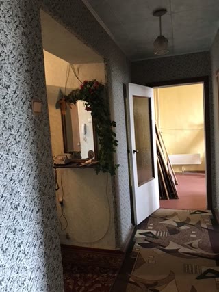 Продам квартуру в Первомайському