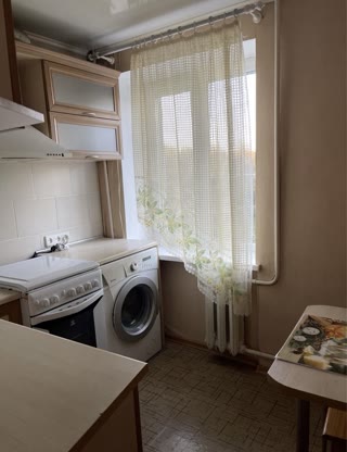 Продам 3х кімнатну квартиру ХТЗ