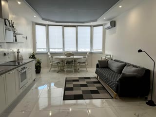 Продам 2к квартиру, метро Осокорки