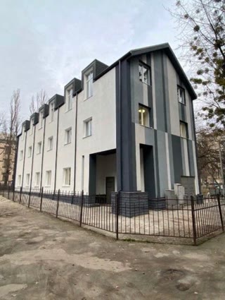 Продам окремо стоячу будівлю, метро Шулявська