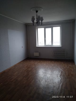 Продам 4-х кімнатну квартиру, Рогань