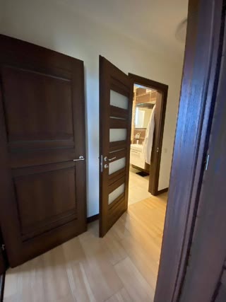 Продається 3-кімнатна квартира, 97 кв.м в Голосіївському районі з видом на р. Дніпро