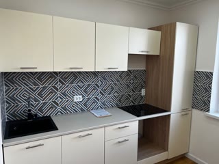 Продаж 1к квартири з новим ремонтом, метро Позняки