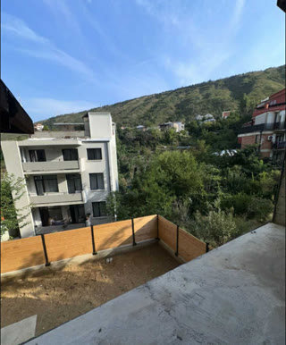 ქირავდება საოფისე ფართი ვაკეში