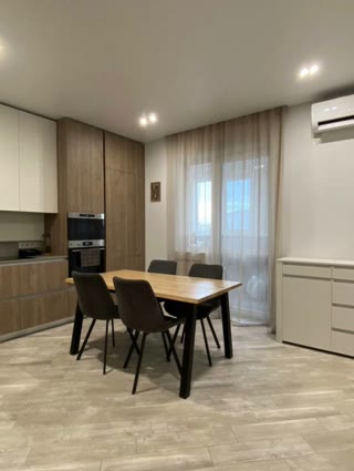 Продаж 2-х кімнатної квартири Центр