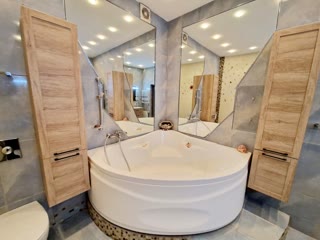 Продам 3к квартиру 118 кв. м, ЖК Консоль (Балакірєва)