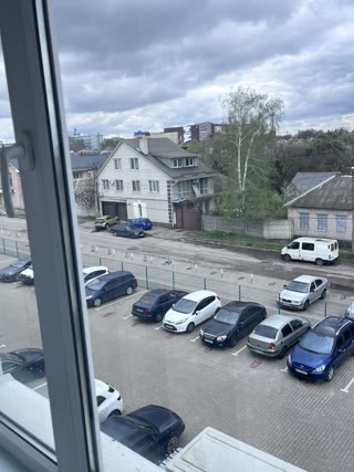 Продам смарт-квартиру Воробйови Гори біля Французького бульвару