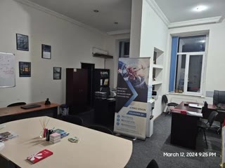 Office commercial space for rent in Chugureti