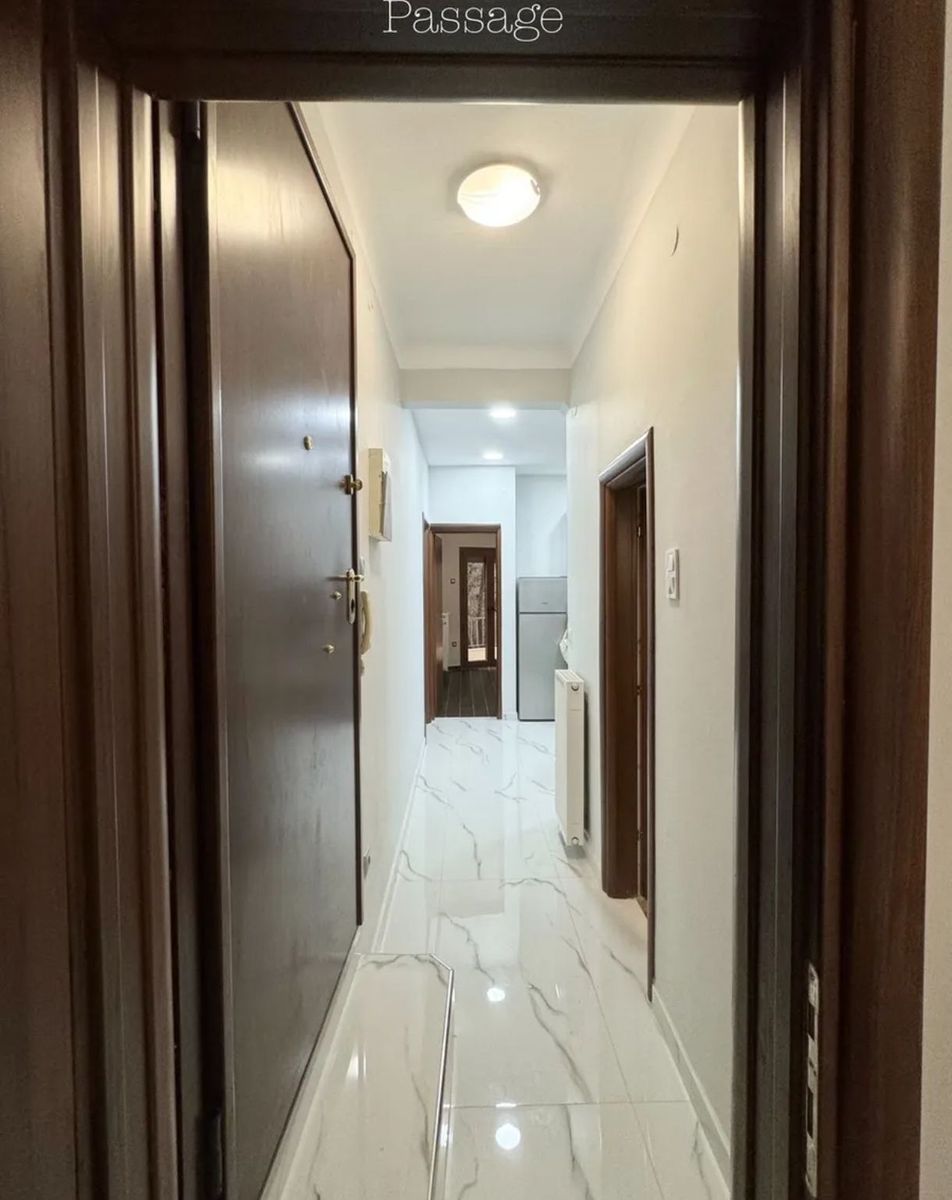 Квартира 70 м²