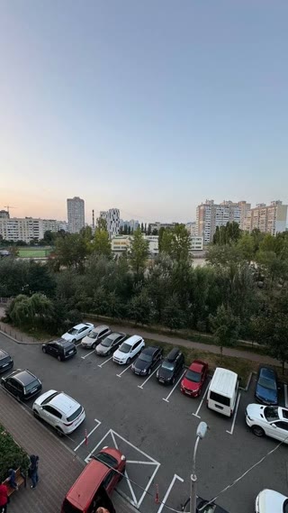 Продається 3к квартира, генератор, Позняки, Дарницький район