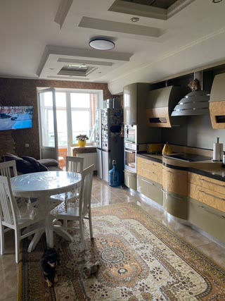 For Sale 3-room Apartment 114 m2 Solomyansky District