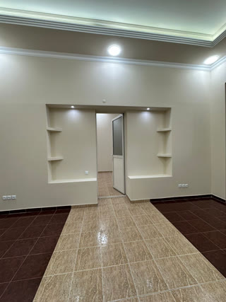 მაღალი ხილვადობის კომერციული ფართი გოგებაშვილის ქუჩაზე — მზა საოპერაციო სივრცე.