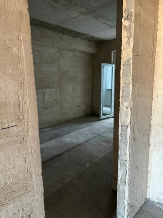 იყიდება ბინა საბურთალოზე