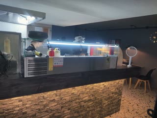 🔥 High-Liquidity Commercial Asset — Operating Food Venue for Sale in Old Batumi (Below Market Value!)