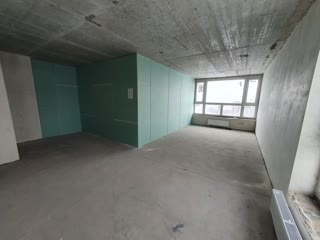 Office Space with Panoramic View 100m from Metro
