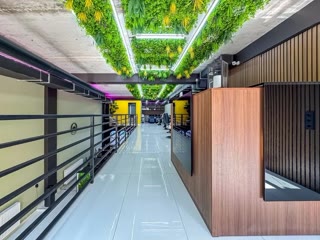 Универсальное коммерческое помещение на продажу в Исани