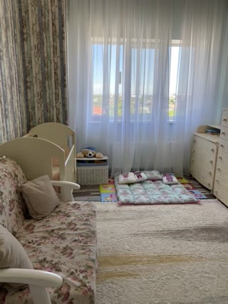 продам двоярусну квартиру в екологічно чистому районі і не далеко о