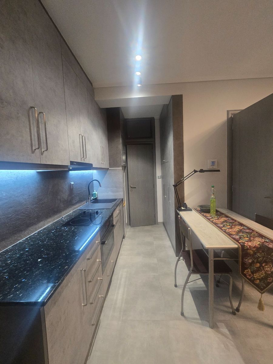 Квартира 60 м²