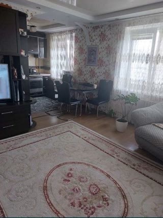Продам 2-х ком. квартиру пос.Жуковського