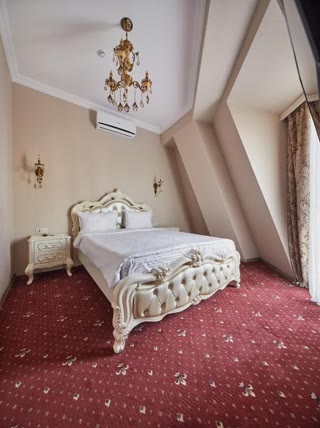 Operating Hotel for Rent in Avlabari.