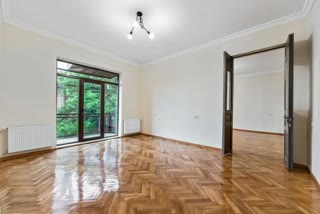 For sale detached building in Tbilisi