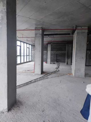 Universal commercial space for rent in Vake