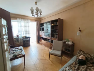 2 кімнатна квартира, Шекспіра д.8, м Бот. Сад
