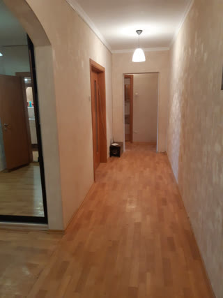 Продаж 3 кімнатної квартири на Позняках