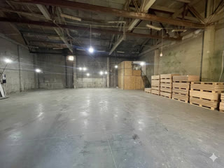 Warehouse/Industrial Space for Rent on Agmashenebeli Alley