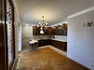 Продаж 3к квартири, вул. Кудряшова, Солом’янський р-н