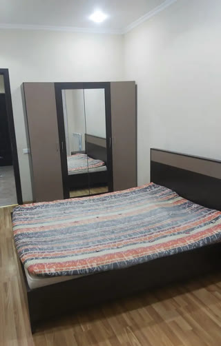 იყიდება 2 ოთახიანი ბინა ბათუმში