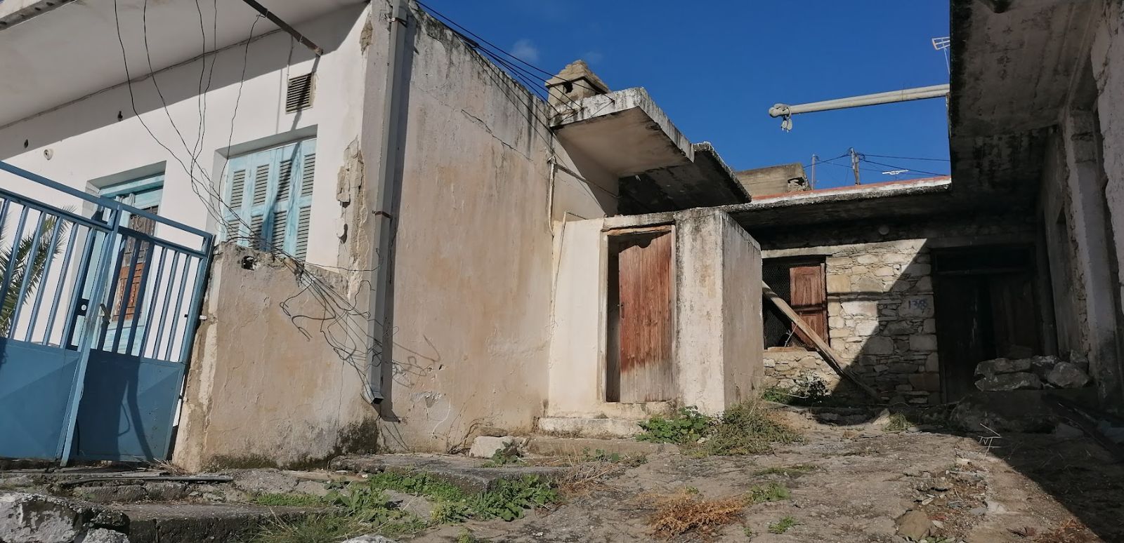 Μονοκατοικία 230τ.μ.