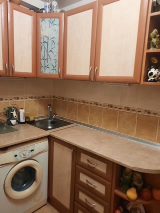 Продаж 2-кімнатної квартири біля Метро “Нивки” або “Сирець”