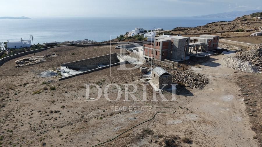 299 m² Detached House
